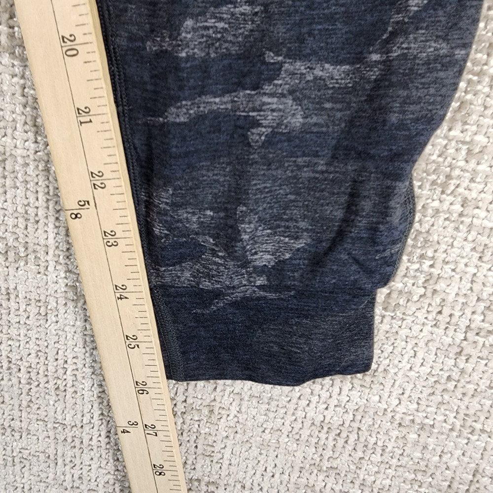 Kirkland Signature Lightweight Luxe Joggers Womens XS Black Camo Stretch 27x26 - Picture 6 of 11